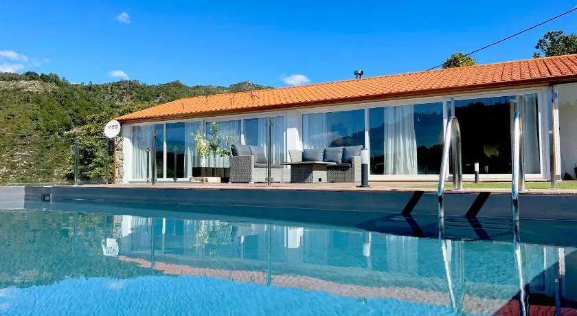 Casas Capela by O'Porto Seven - Image 1
