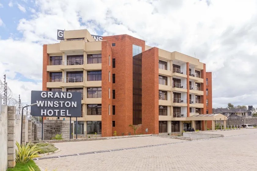 Grand Winston Hotel - Image 1