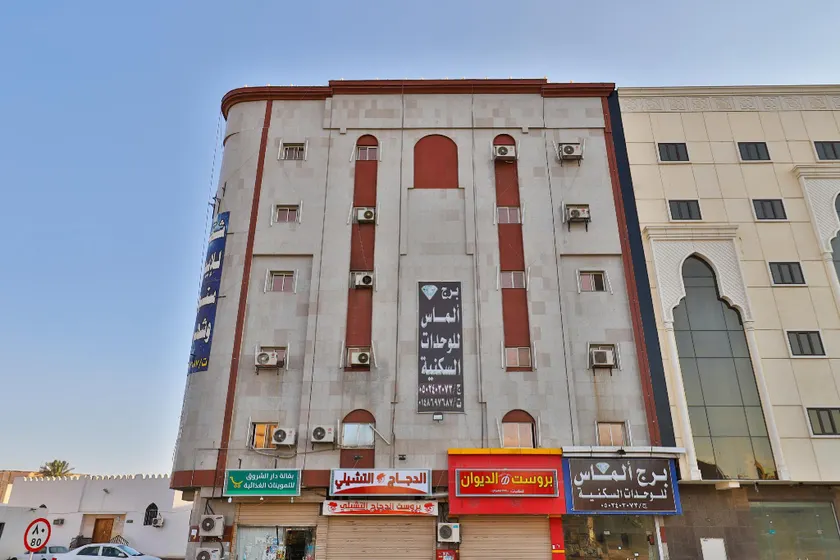 OYO 437 Ajnihat Altamayuz Lilwahadat Alsakania - Image 1