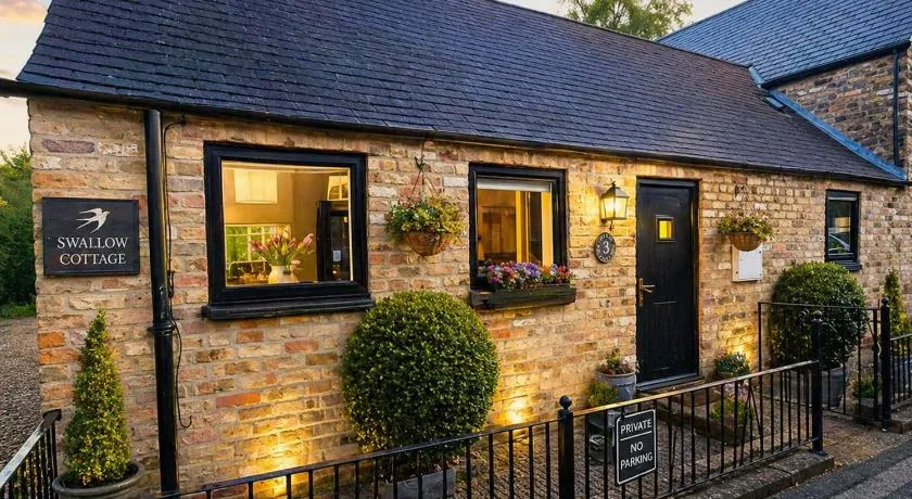 Swallow cottage - Image 1
