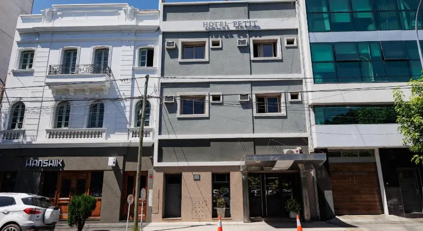 Hotel Petit Cordoba - Image 1