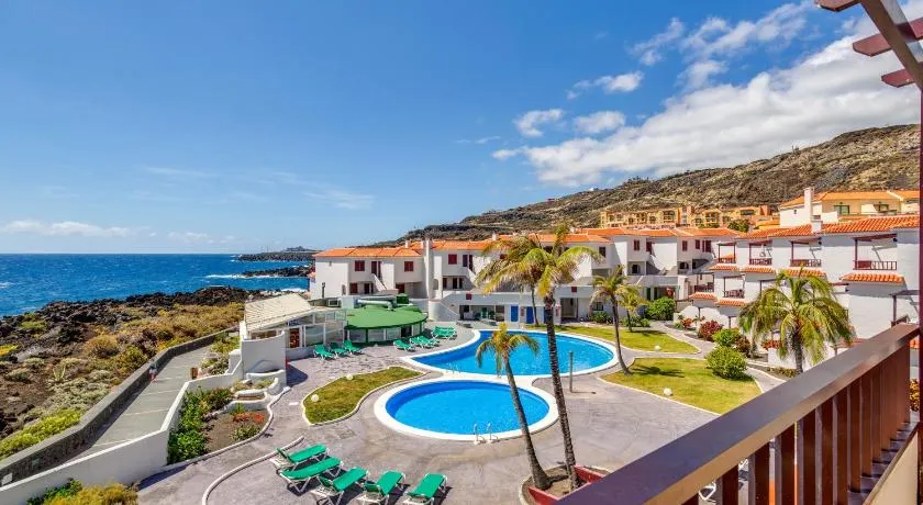 Ferienwohnung 'Isla Bonita- C - 84' mit Meerblick, Gemeinschaftspool und WLAN - Image 1