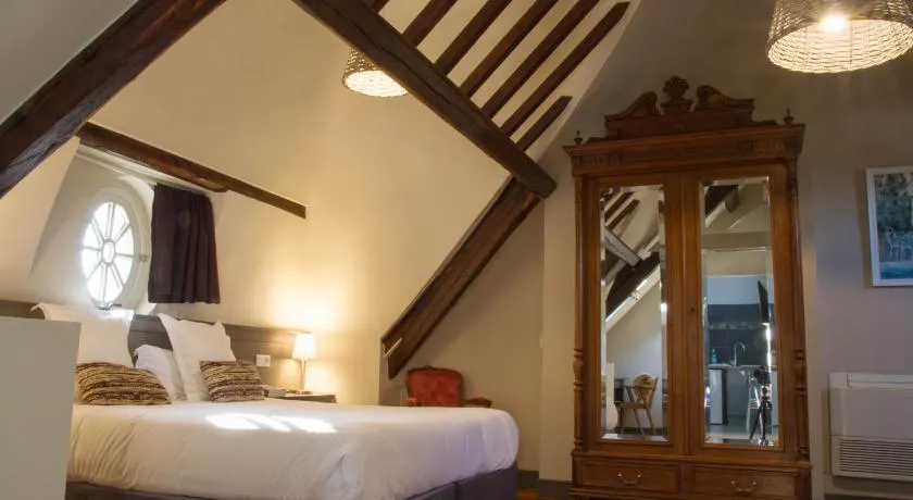 The Nest - Image 1