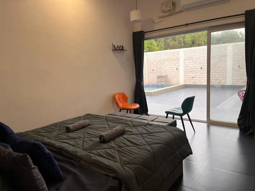 Casa Oceanus - Sea Facing Forest View Room - Ganpatipule - Image 1