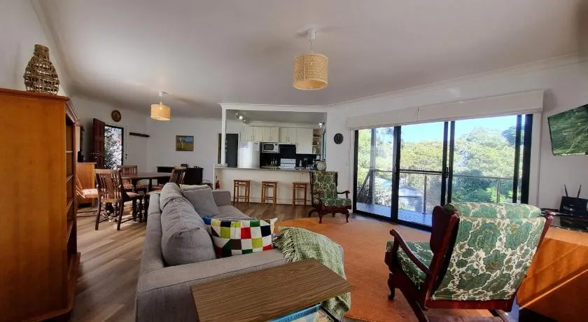 Salty Dog managed by Batemans Bay Accom - Image 1