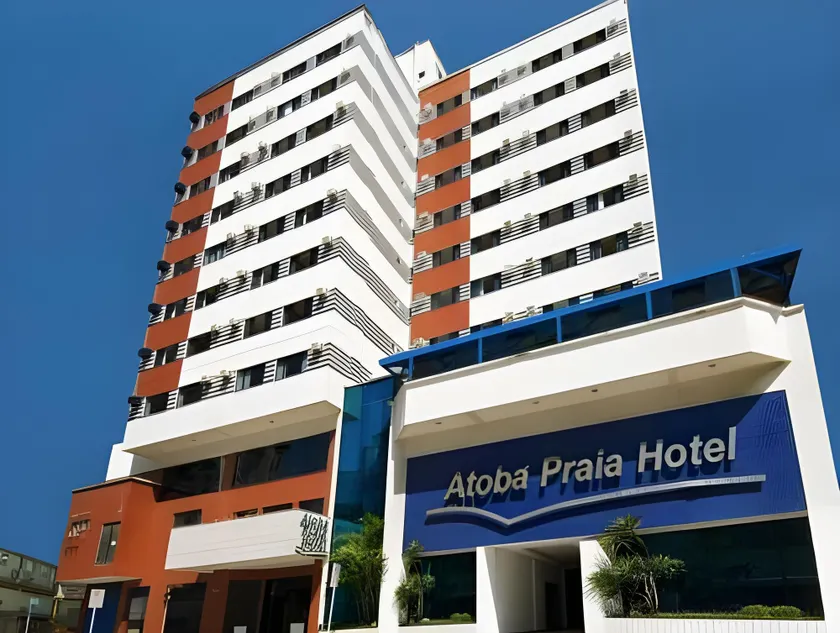 Atobá Praia Hotel - Image 1