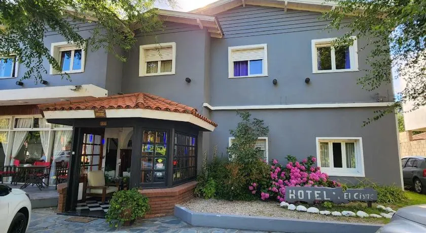 Hotel El Cisne - Image 1