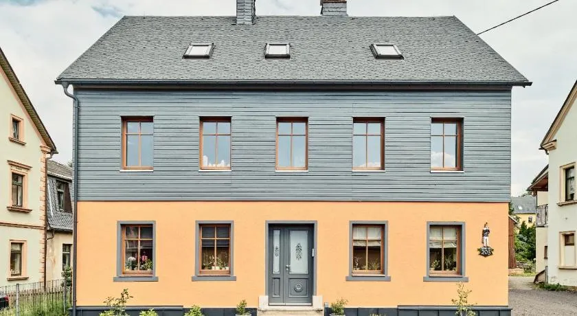 Neidorf Inn - Image 1