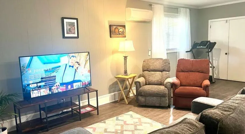 The Cozy Place - Image 1