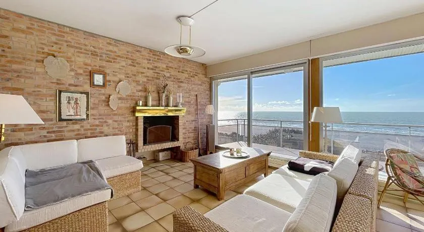Villa bord de mer avec jardin et Wifi gratuit - Image 1