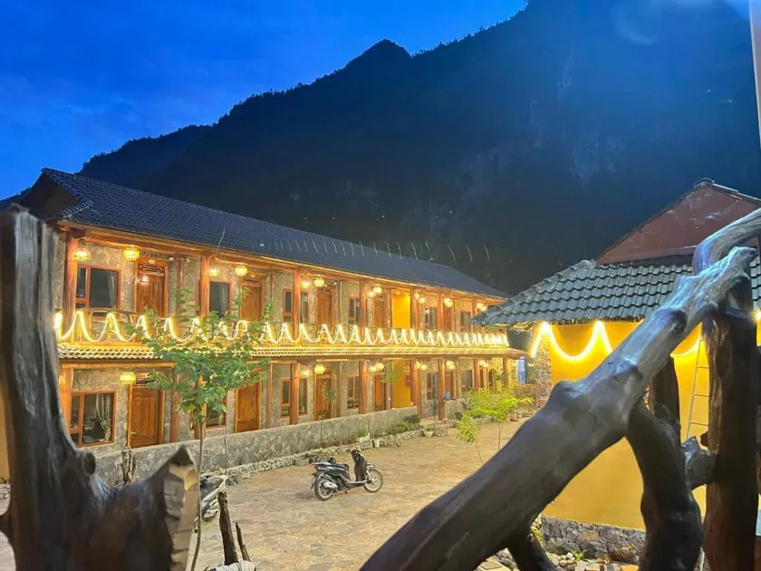 Cao nguyên đá homestay mèo vạc - Image 1