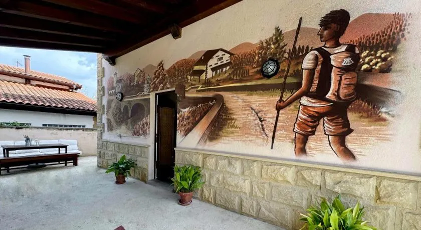 Albergue San Nicolás, Larrasoaña - Image 1