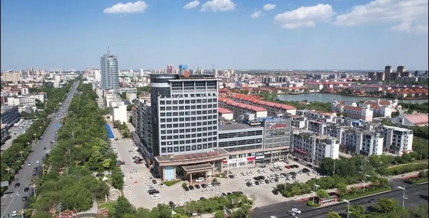 Huayue Triumph Hotel Huanghua - Image 1
