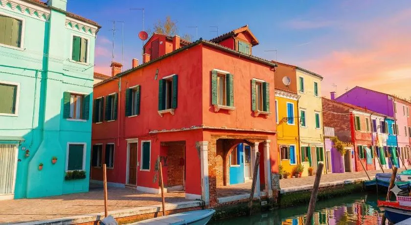 Burano vista canale meravigliosa - Image 1