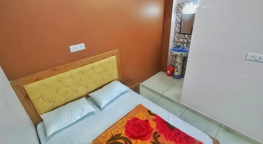 Katoch Apartments - Food & Stay - Image 1