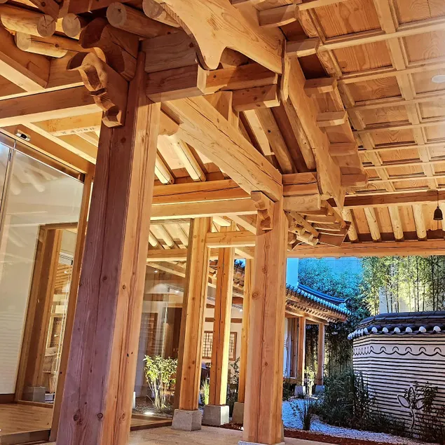 Hanok Hotel DAAM Seoul - Image 1