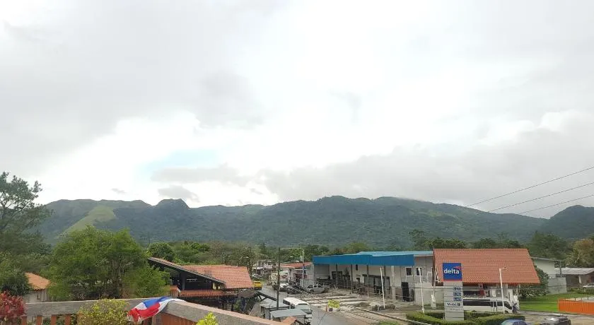 Residencial El Valle - Image 1