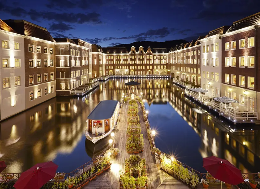 Hotel Europe Huis Ten Bosch - Image 1