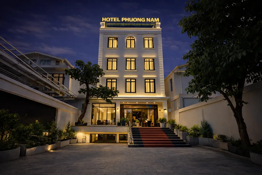 Phuong Nam Hotel - Image 1