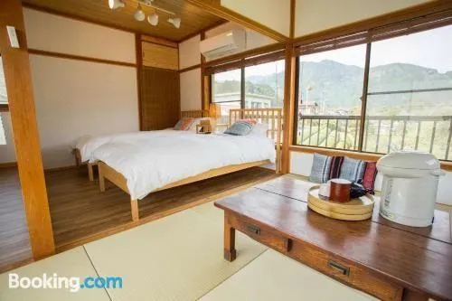 一棟貸し宿Kanata Riverview House - Image 1
