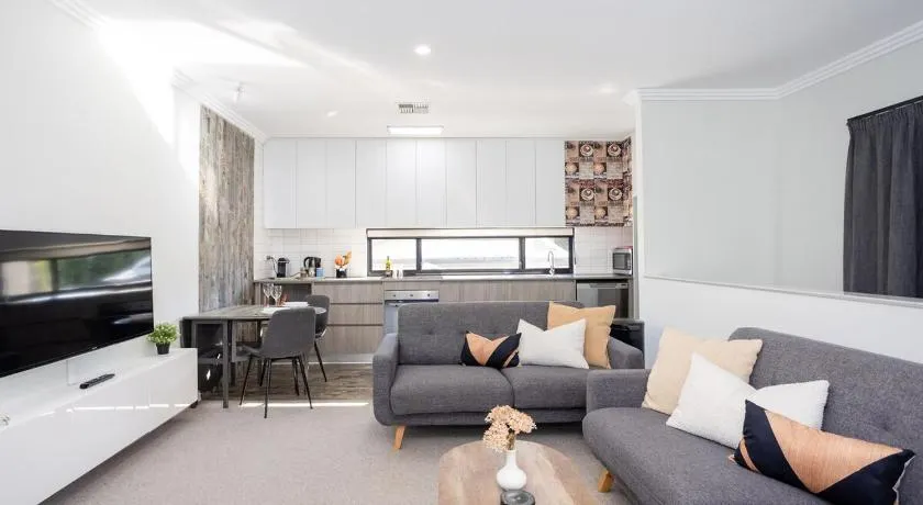 Subiaco City Stay - Close to CBD, Cafes & Hospital - Image 1