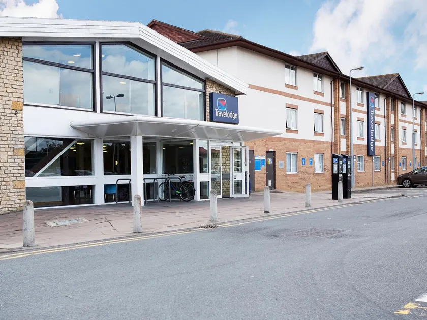 Travelodge Oxford Peartree - Image 1