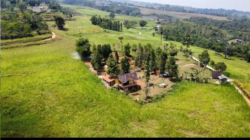 Landeuh Savana Pangrango Camp and Cottage by ABM - Image 1
