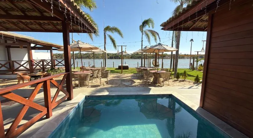 Lagoon Paradise - Image 1