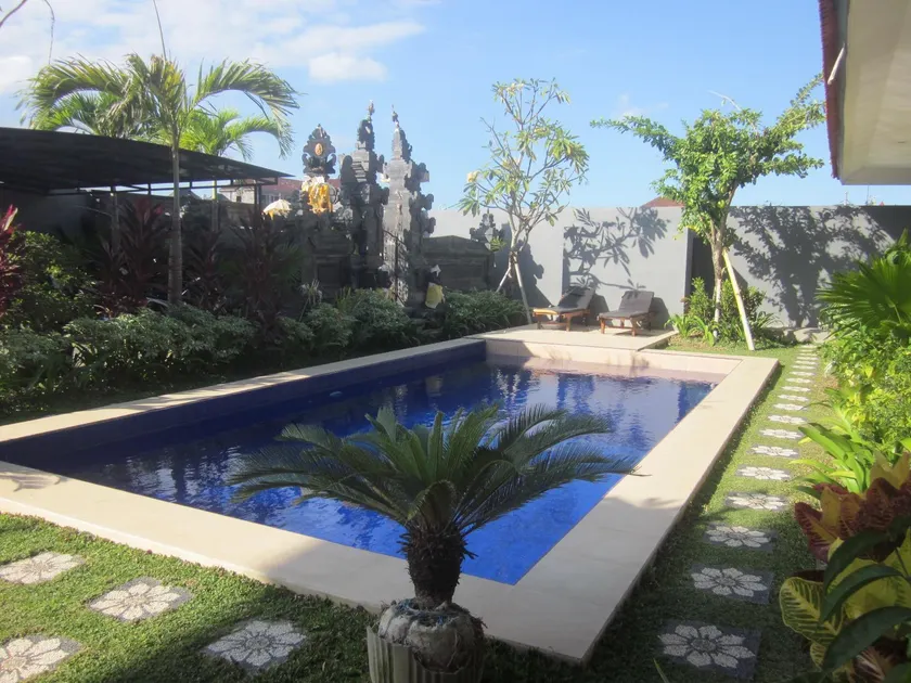 Putu Guest House 2 - Image 1
