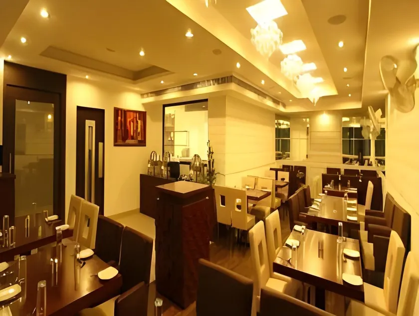 Hotel Surya Prime - Image 1