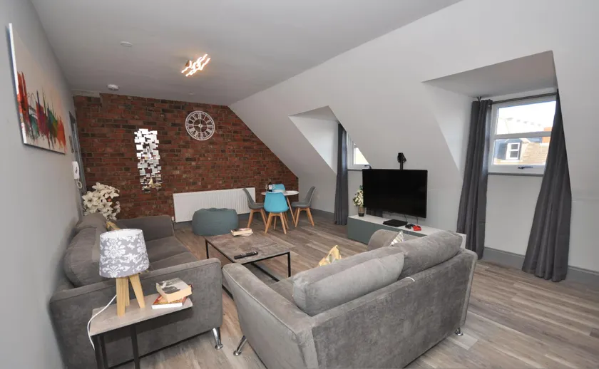 Bentinck Apartments - Image 1