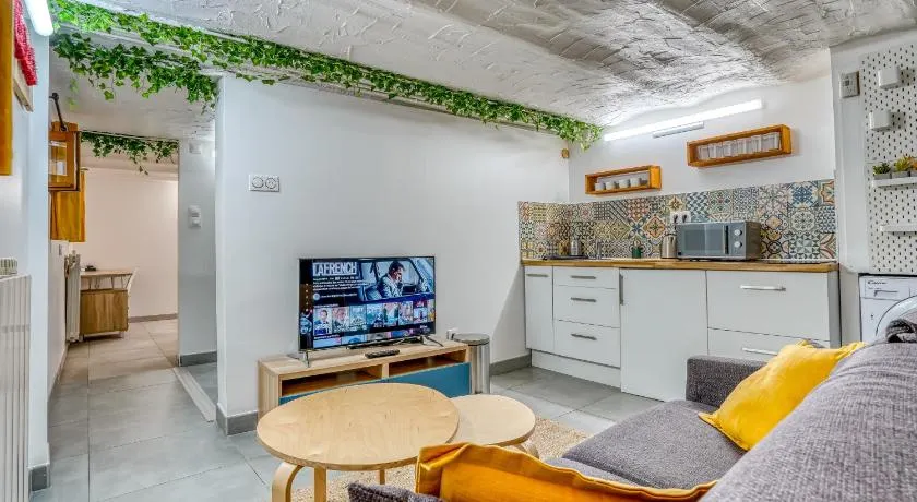 Sous-sol aménagé 32m2 - Proche Paris - Image 1