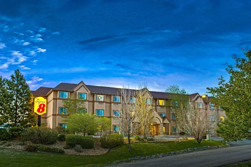 Spark by Hilton Parker Denver SE - Image 1