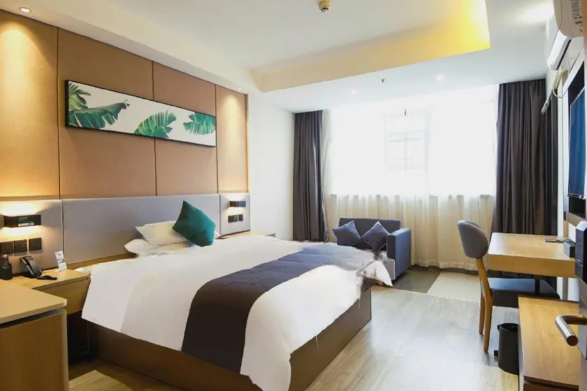 UP and IN Hotel Jiangxi Nanchang City Nanchang County Liantang Zhong Avenue Huarunwanjia - Image 1