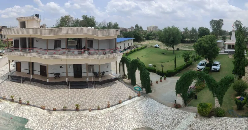 Goyal Bhawan - Image 1
