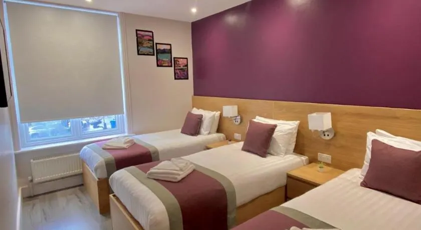 Holtwhites Hotel - Image 1