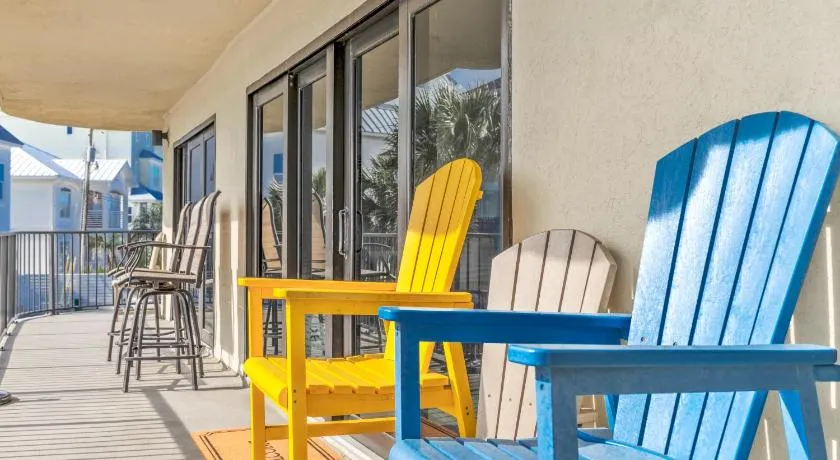 Low Floor - Remodeled - Beachfront - FLPCB65 - Image 1