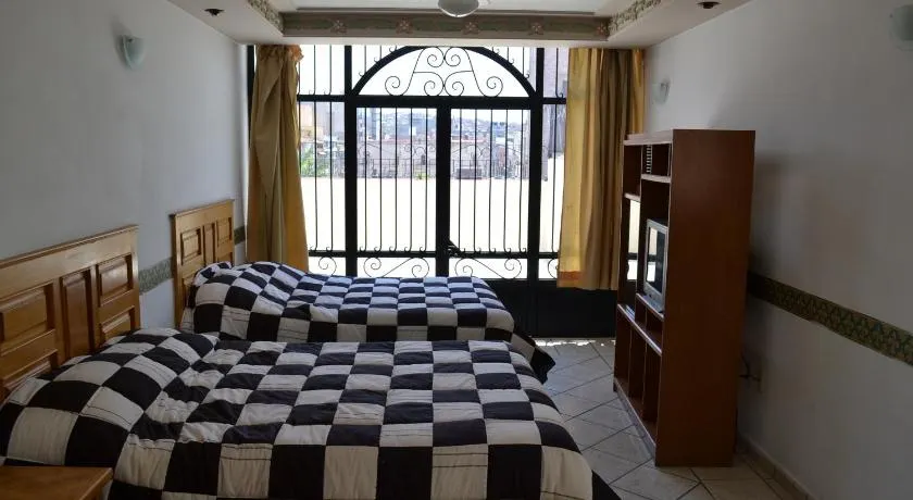 Hotel Senorial - Image 1