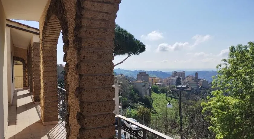 "Gli archi sul borgo" di Castelnuovo di Porto - 3BD 2BH and panoramic view - Image 1