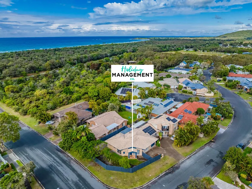 Ultimate Beachside Haven in Cabarita - Pet Friendly - Image 1