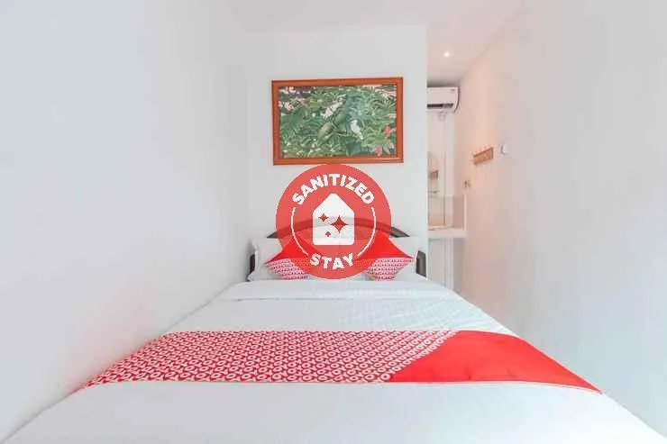 OYO 2229 Dolfie Residence - Image 1