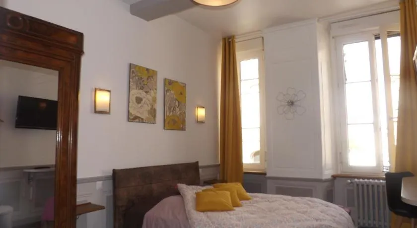 HOTEL particulier LARIBOISIERE - Image 1