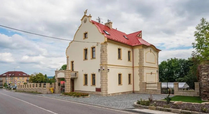 Villa Libosad - Image 1