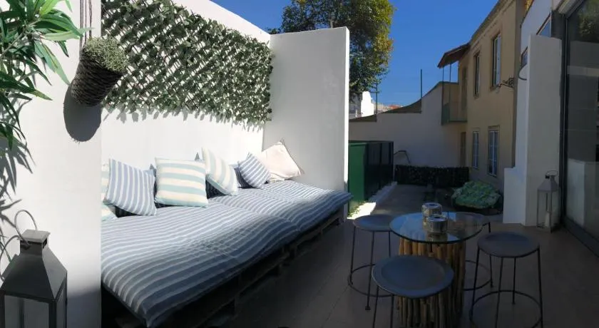 Back to Lisbon Hostel - Image 1