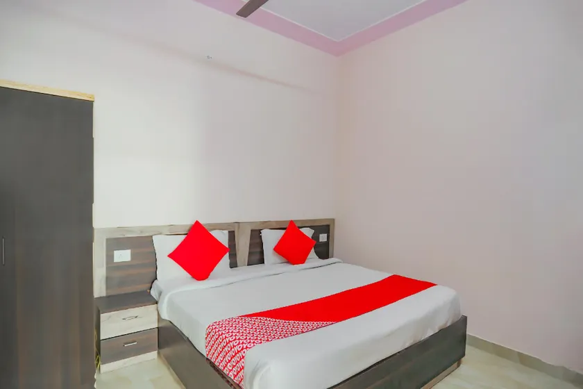 Hotel O Stay Bird Inn - Image 1