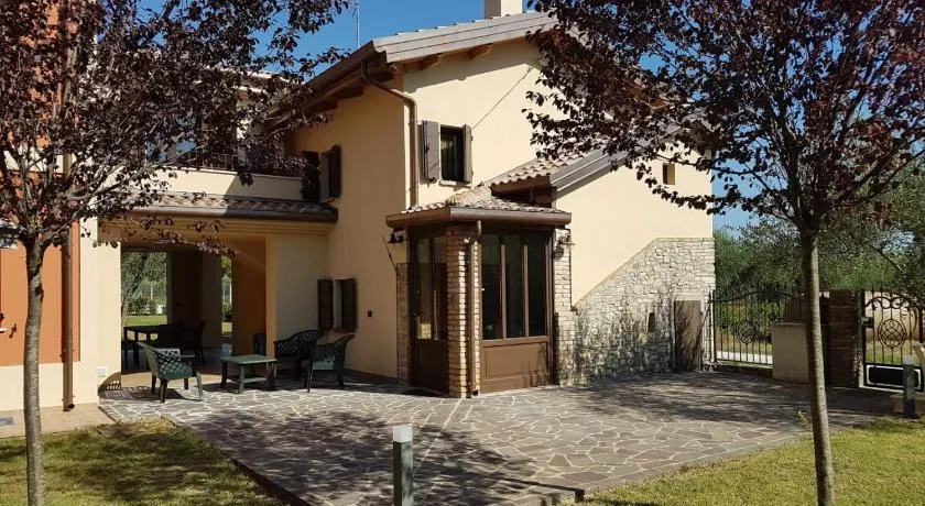 La Casina di Ely - Image 1