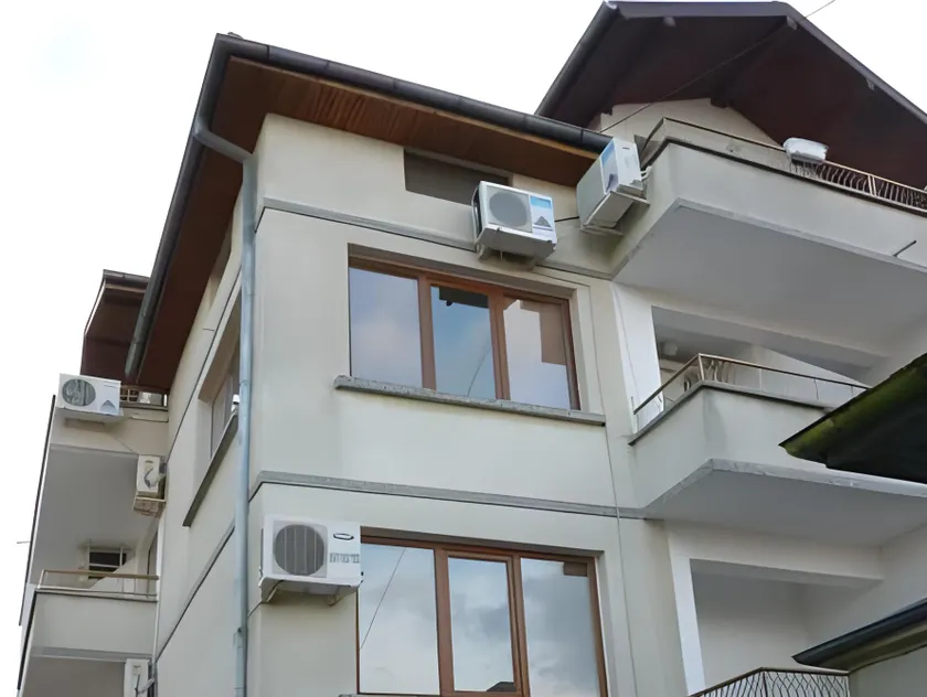 Tonus Guest House - Image 1