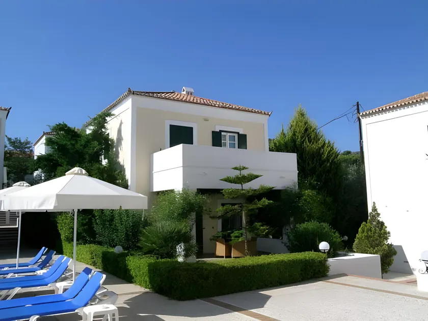 Nissia Traditional Residences Spetses - Image 1