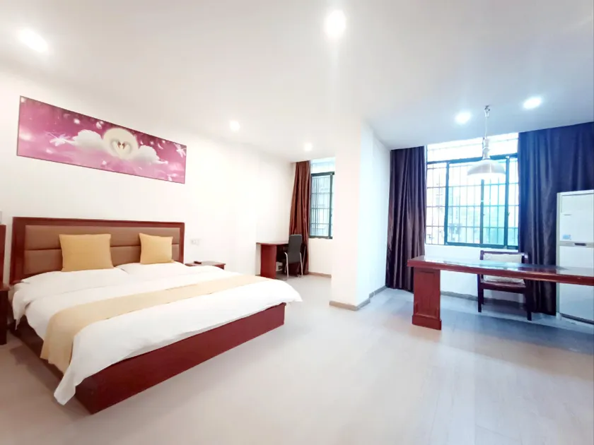 Yihuang Suker Hotel - Image 1