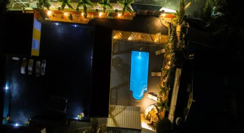 Lukshvilla private villa Le morne wind n kite surfers accomodation & car rental mauritius - Image 1
